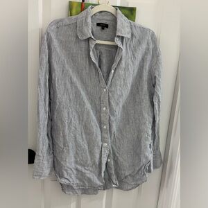 NWOT linen oxford button down